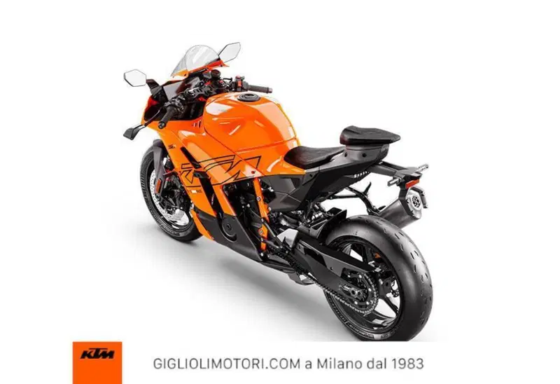 KTM 990 RC R (2026) (11)