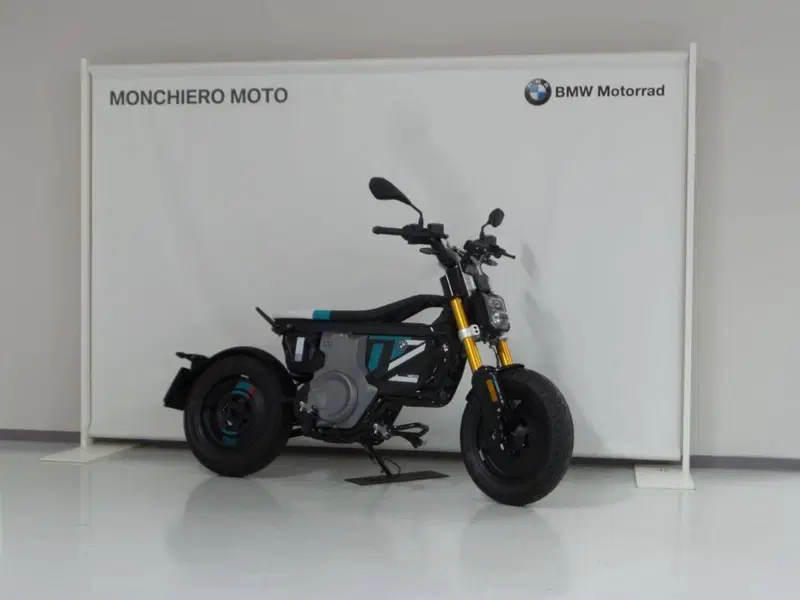 Bmw CE 02 (2024 - 26)