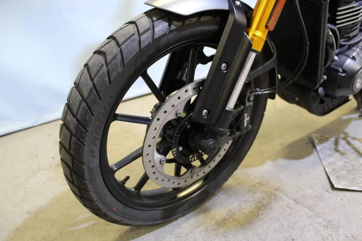 Triumph Scrambler 400 X (2024 - 26) (14)
