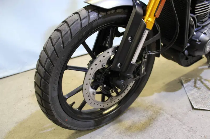 Triumph Scrambler 400 X (2024 - 26) (14)