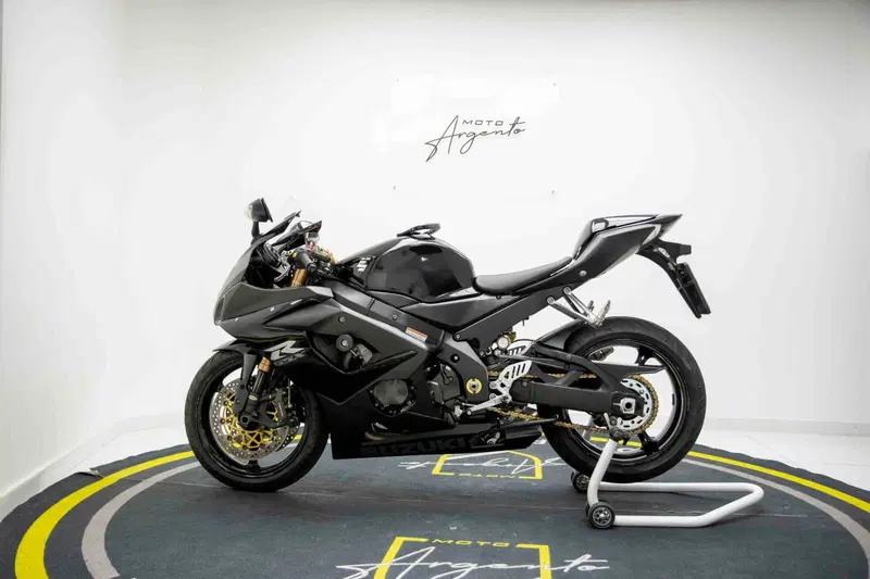 Suzuki GSX-R1000 (2005 - 06) (6)