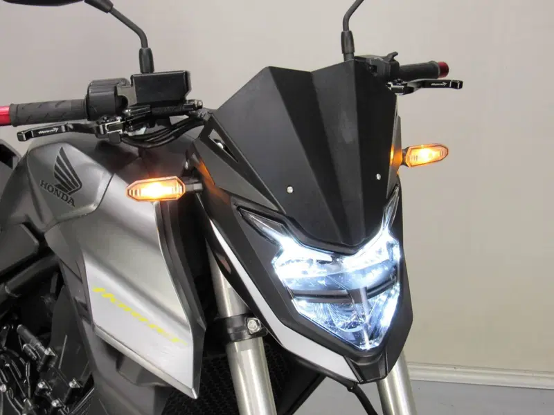 Honda CB 750 Hornet (2023 - 24) (10)