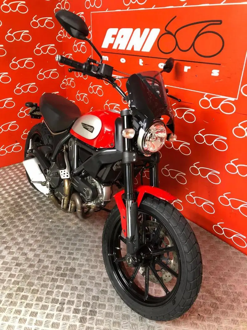 Ducati Scrambler 800 Icon (2015 - 16) (2)