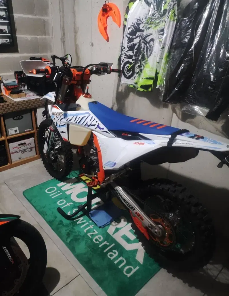 KTM 500 EXC-F Six Days (2024) (8)