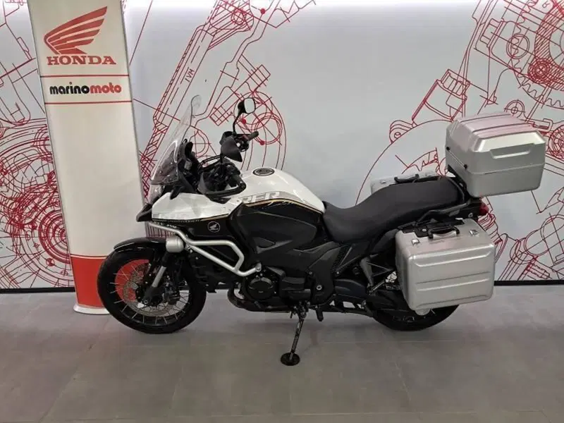 Honda Crosstourer DCT ABS Travel Edition (2015 - 17) (2)
