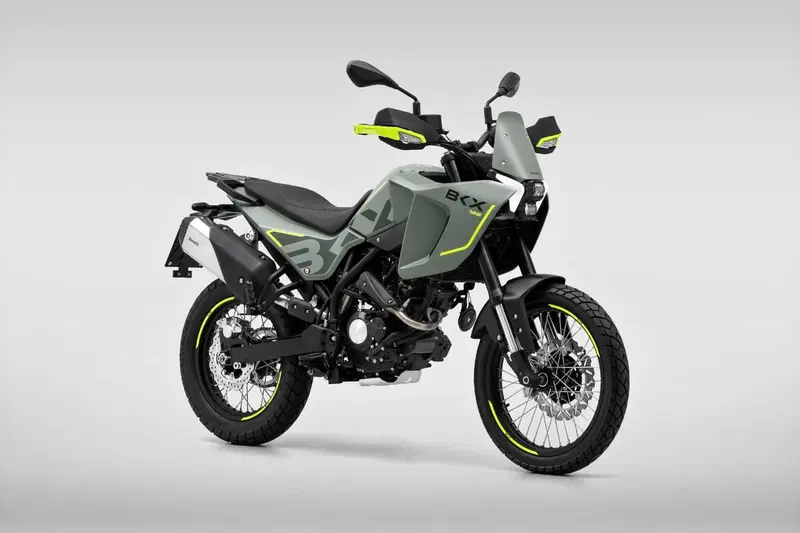 Benelli BKX 125 (2026) (2)