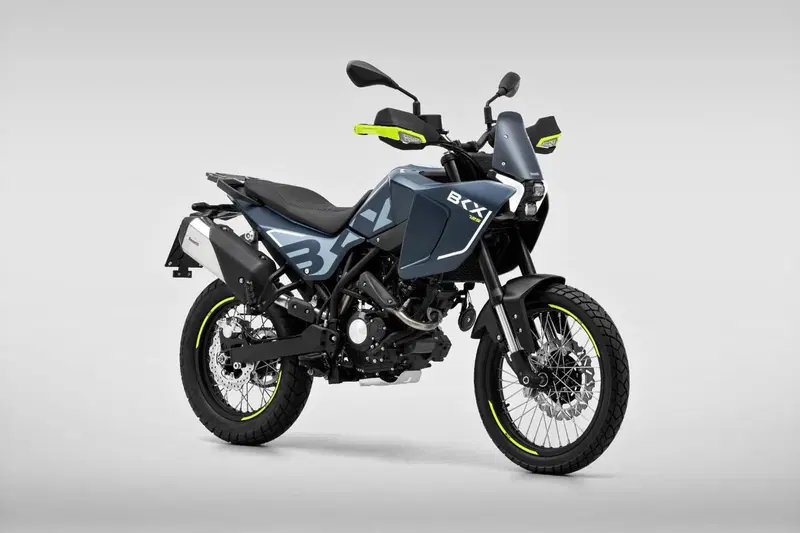 Benelli BKX 125 (2026) (4)