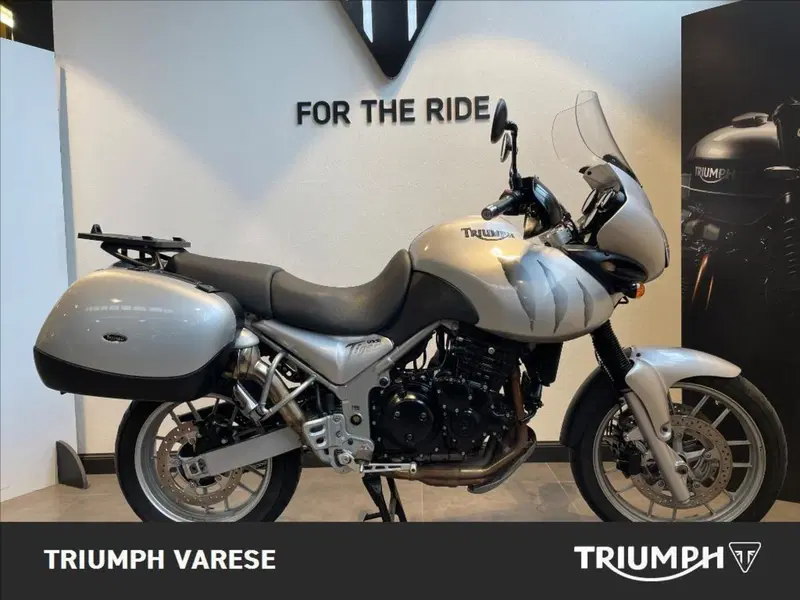 Triumph Tiger 955 (2002 - 06)