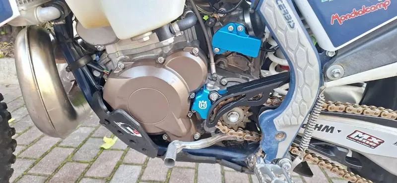 Husqvarna TE 250i (2023) (4)