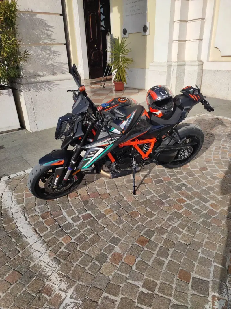 KTM 1390 Super Duke R EVO (2024 - 26) (10)