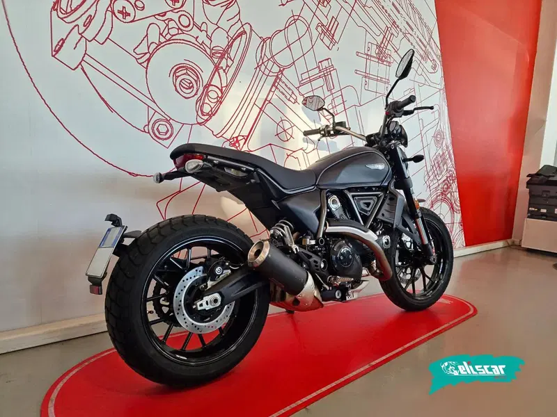 Ducati Scrambler 800 Icon Dark (2025 - 26) (4)