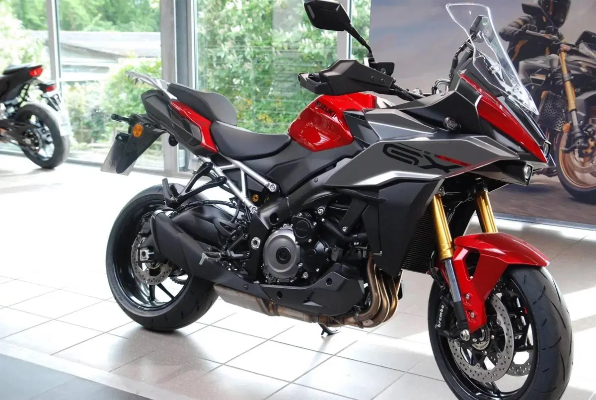 Suzuki GSX-S1000GX (2024 - 26)