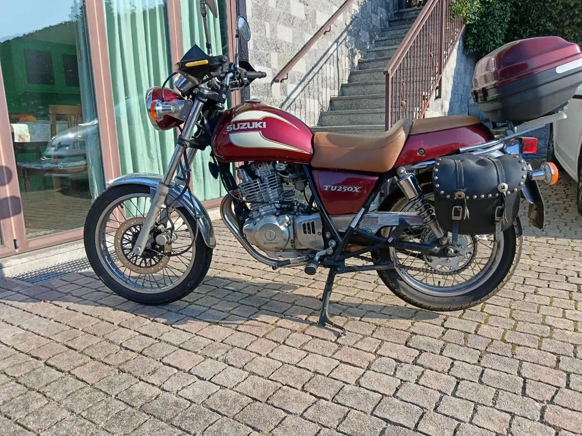 Suzuki TU 250 XX Super Classic (1996 - 00)
