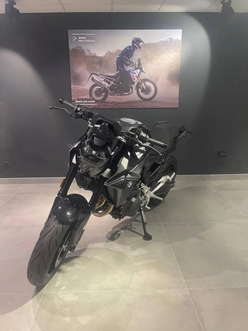 Bmw F 900 R (2025 - 26)
