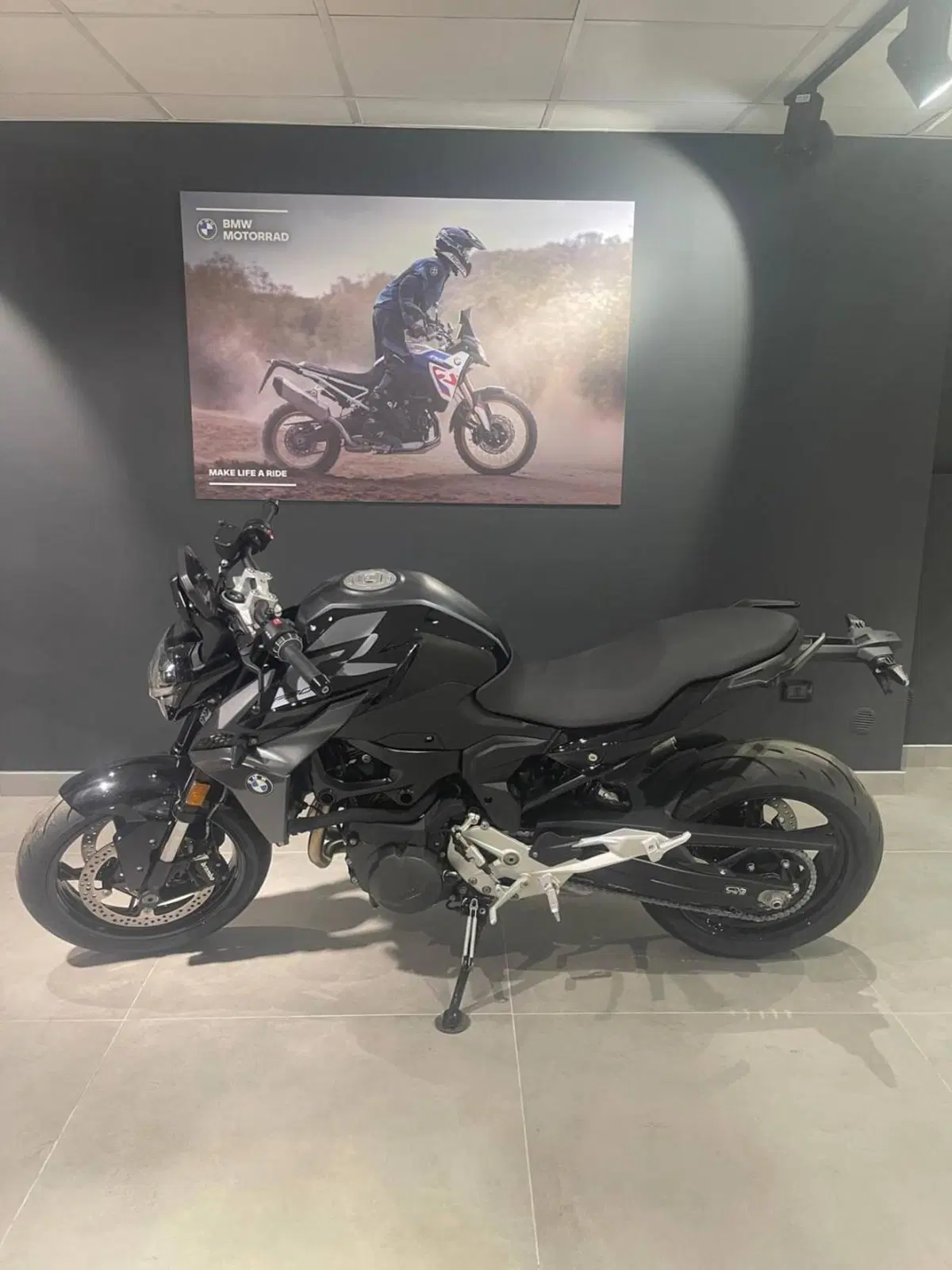 Bmw F 900 R (2025 - 26) (4)