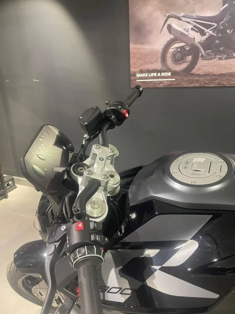 Bmw F 900 R (2025 - 26) (5)