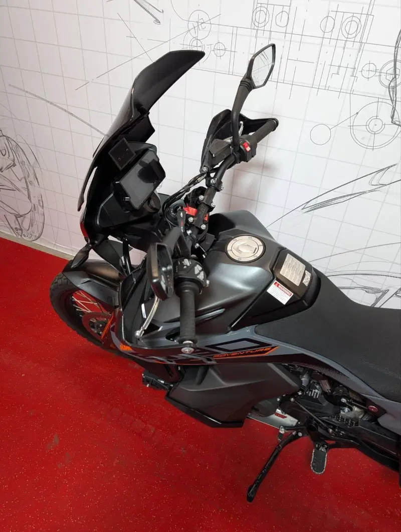KTM 890 Adventure L (2022) (18)