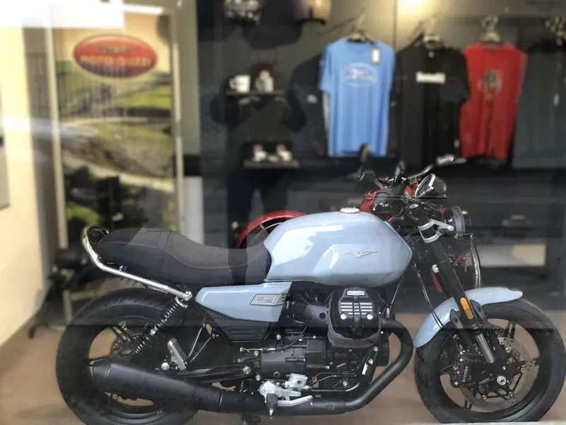 Moto Guzzi V7 Sport (2025 - 26)