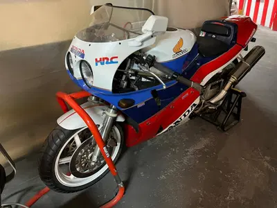 Honda VFR 750R d'epoca