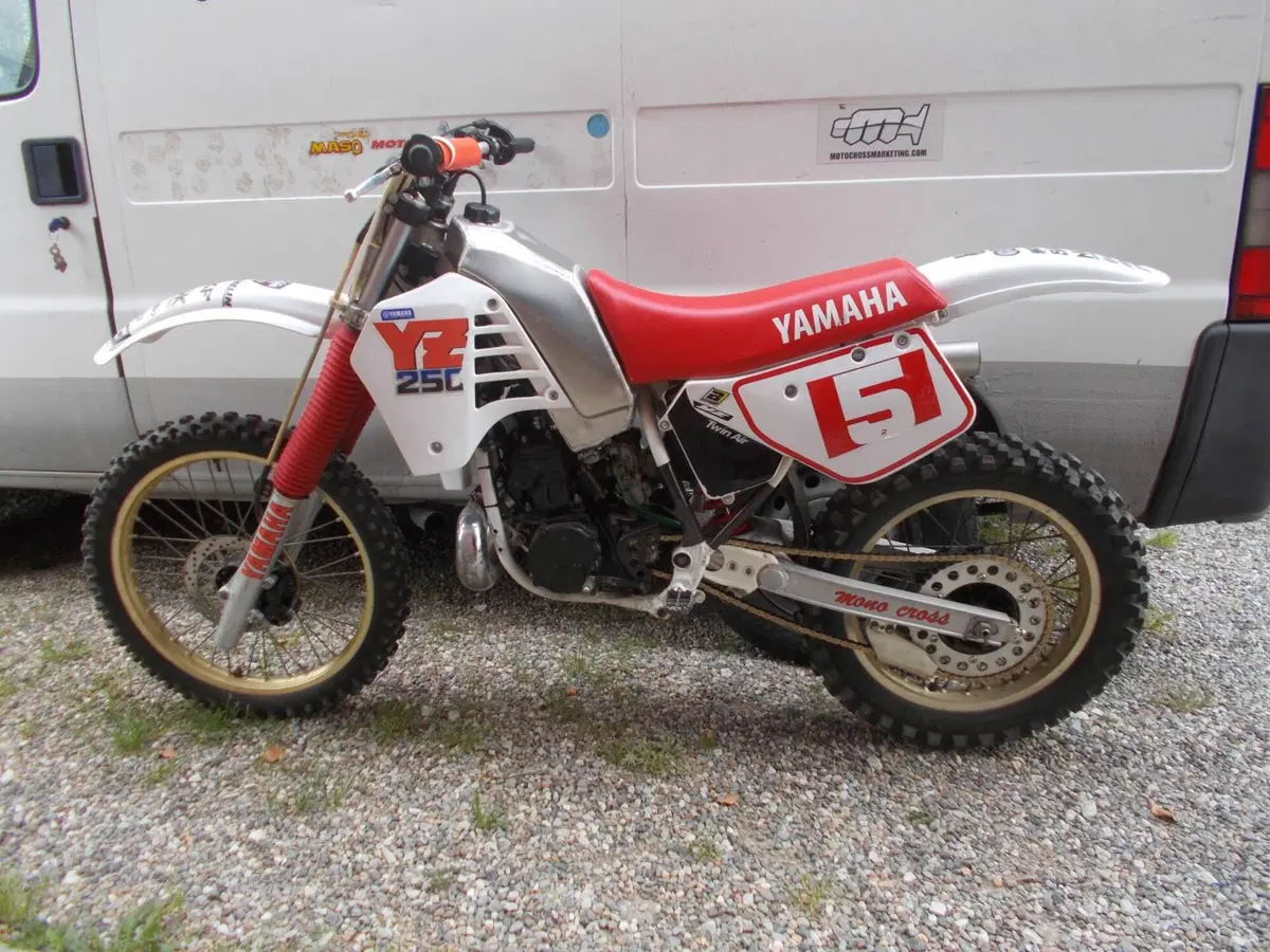 Yamaha YZ