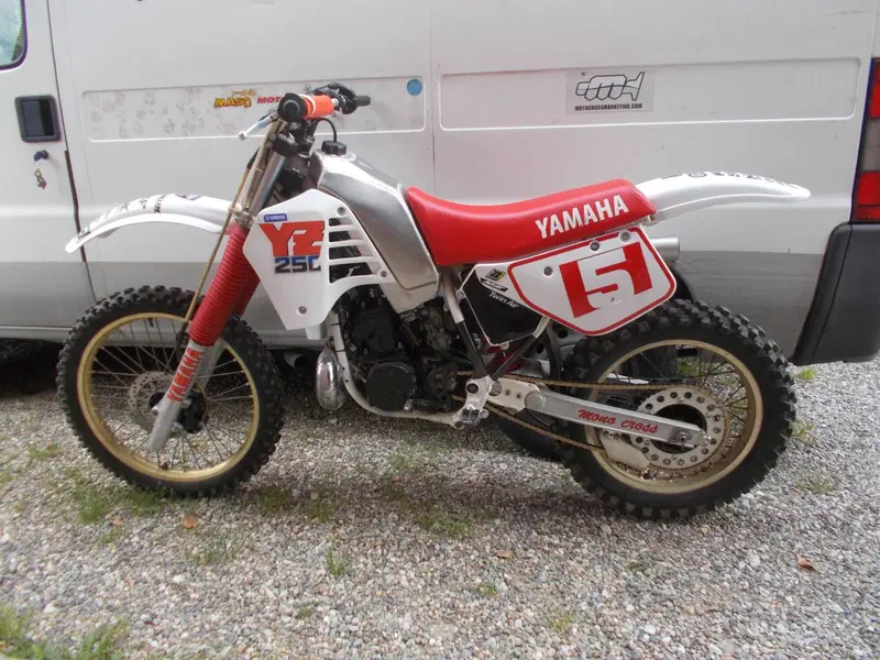 Yamaha YZ