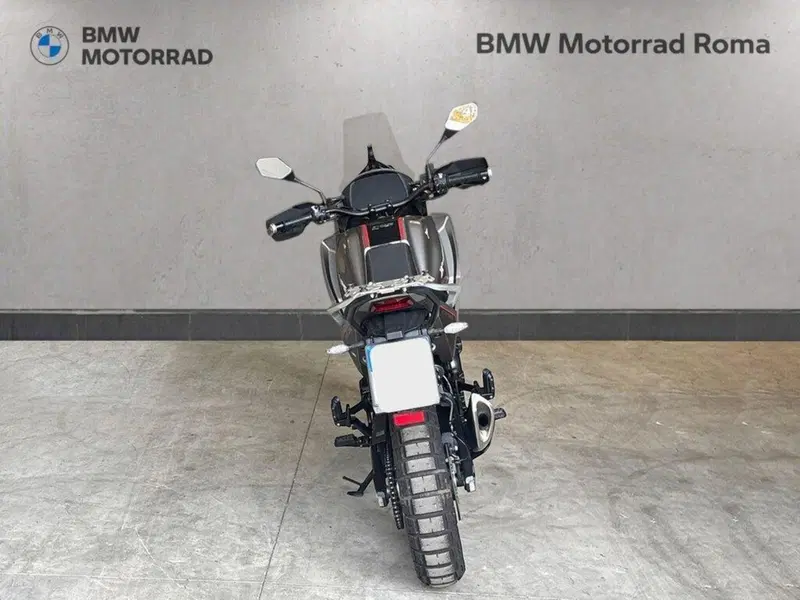 Moto Morini X-Cape 650 (2021 - 26) (4)
