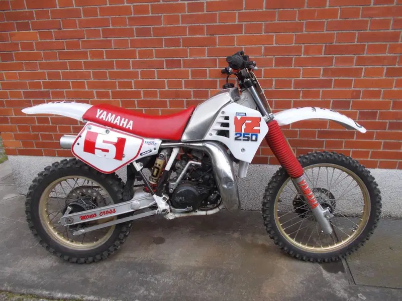 Yamaha YZ (3)