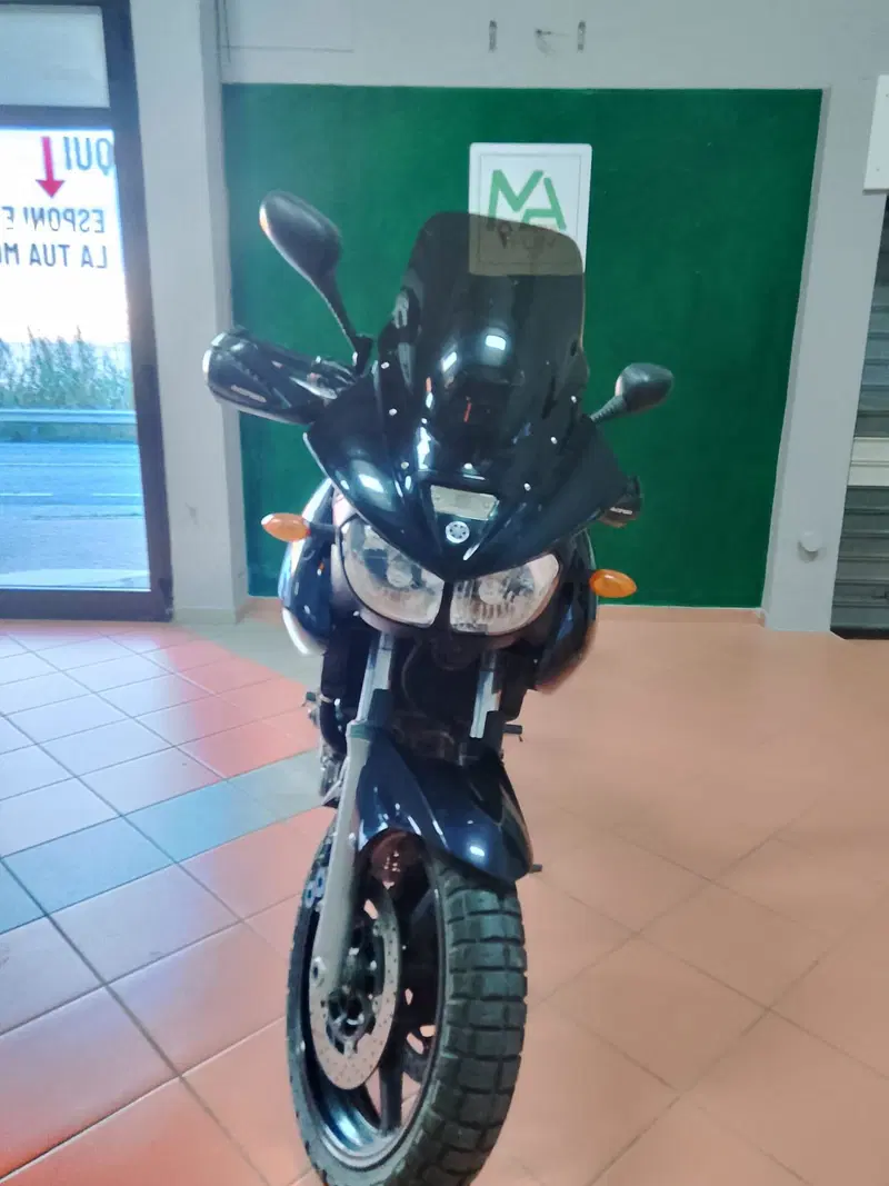 Yamaha TDM 900 (2002 - 14) (2)