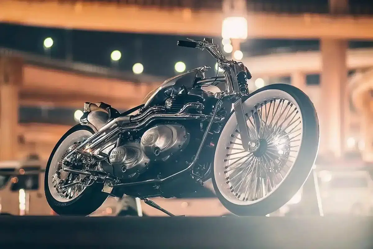 Vita, la special di Custom Works Zon con doppio motore Royal Enfield (3)