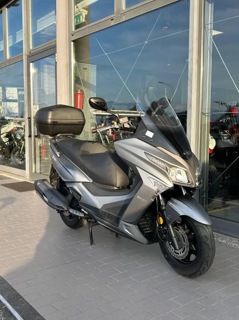 Kymco X-Town 300i (2021 - 24) (3)