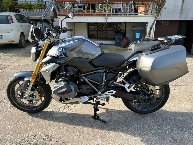 Bmw R 1250 R (2021 - 25) (11)