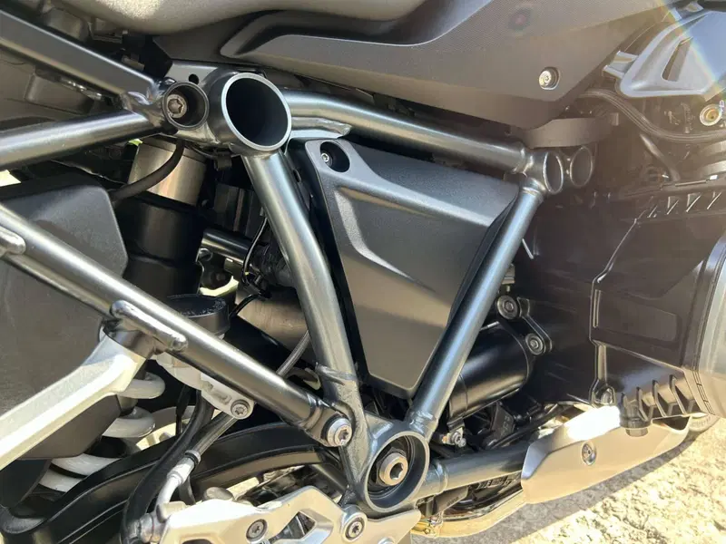 Bmw R 1250 R (2021 - 25) (17)