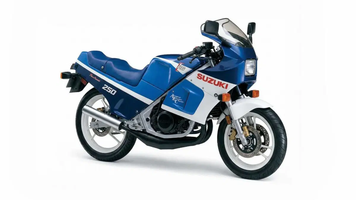 Suzuki RG 250 R (1988 - 89)