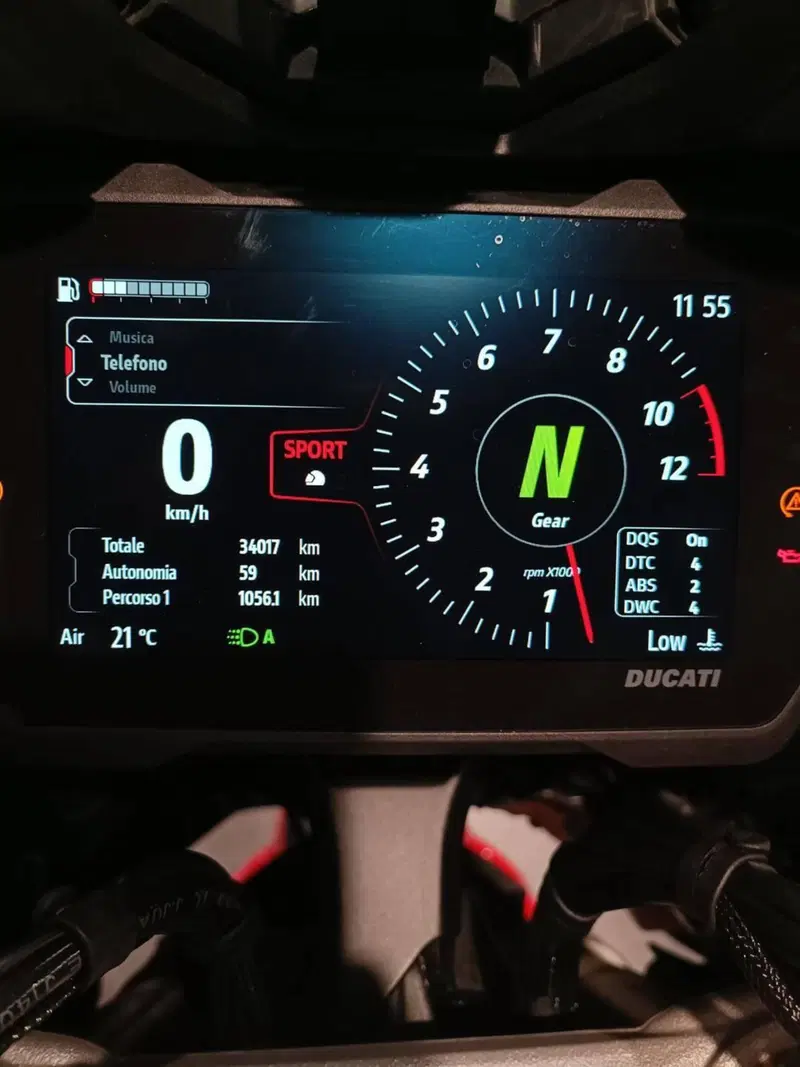 Ducati Multistrada V4 Pikes Peak (2021 - 24) (15)