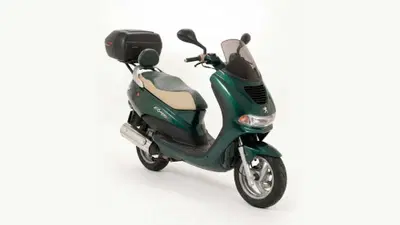 Peugeot Elyseo 100