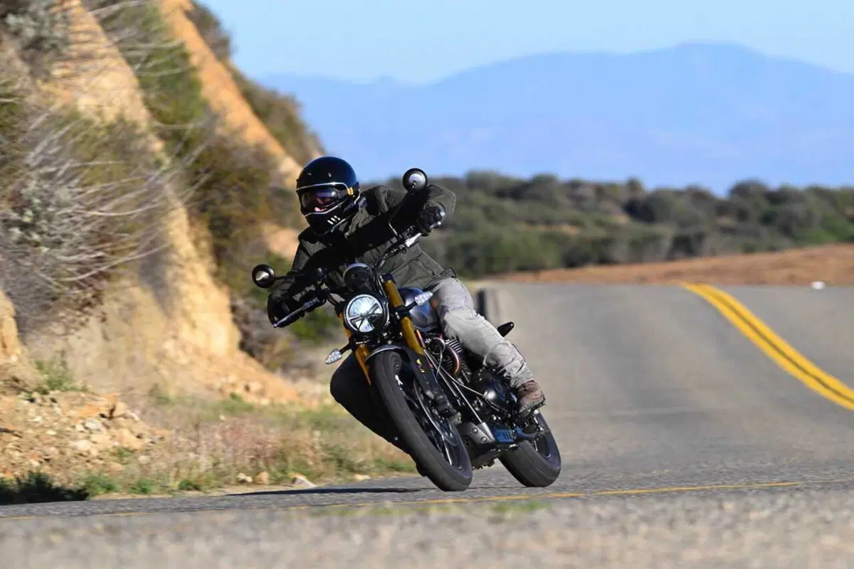 Triumph Scrambler 900 m.y. 2026: il nostro TEST [VIDEO] (4)