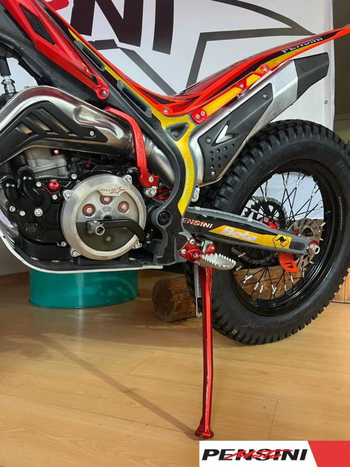 Betamotor Evo 300 2T (2025) (3)