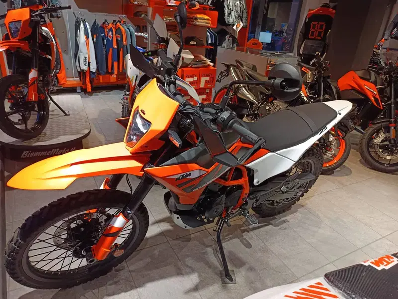 KTM 125 Enduro R (2025 - 26)