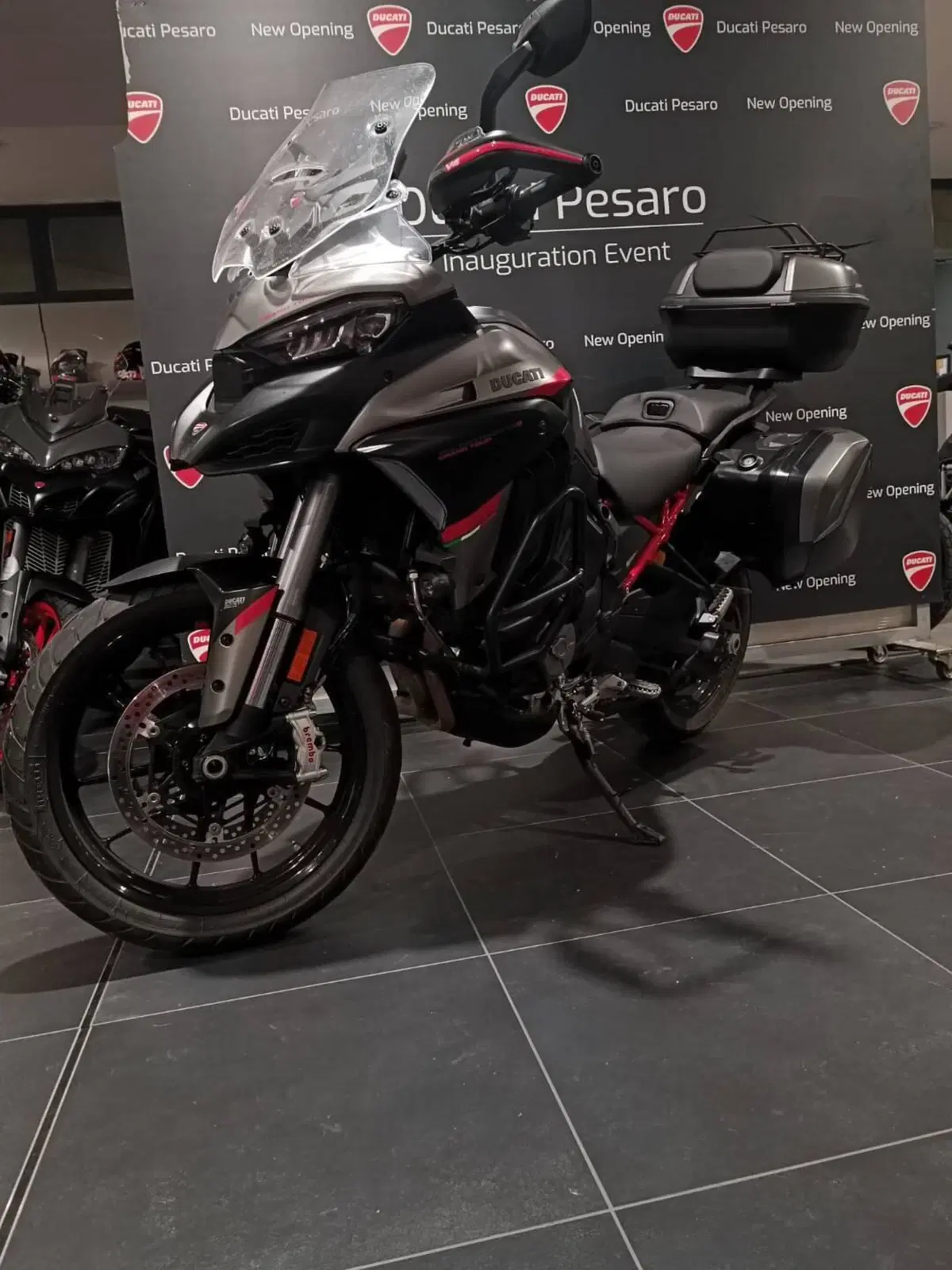 Ducati Multistrada V4 S Grand Tour (2024) (12)