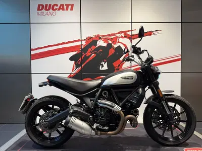 Ducati Scrambler 800 Icon Dark (2021 - 22) usata