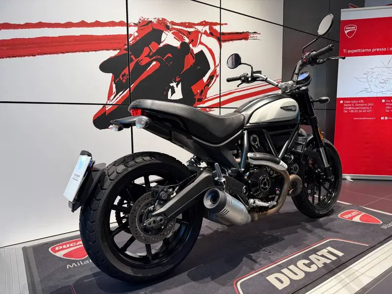 Ducati Scrambler 800 Icon Dark (2021 - 22) (7)
