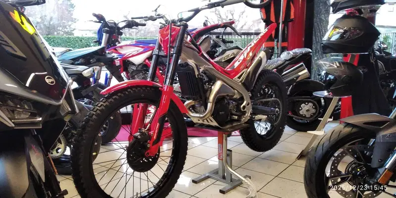 Betamotor Sincro 250 2T (2026) (3)