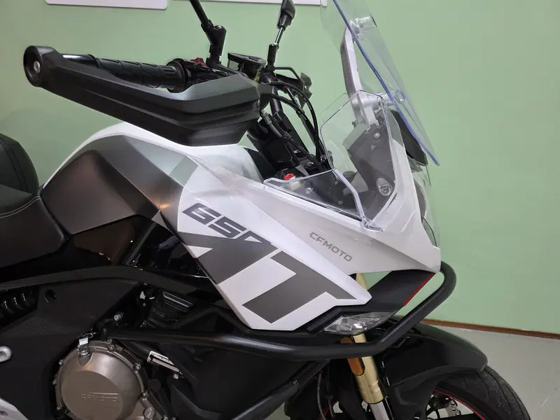CFMOTO 650MT (2021 - 24) (4)