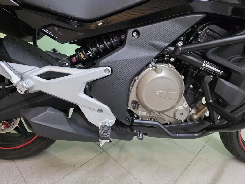 CFMOTO 650MT (2021 - 24) (5)