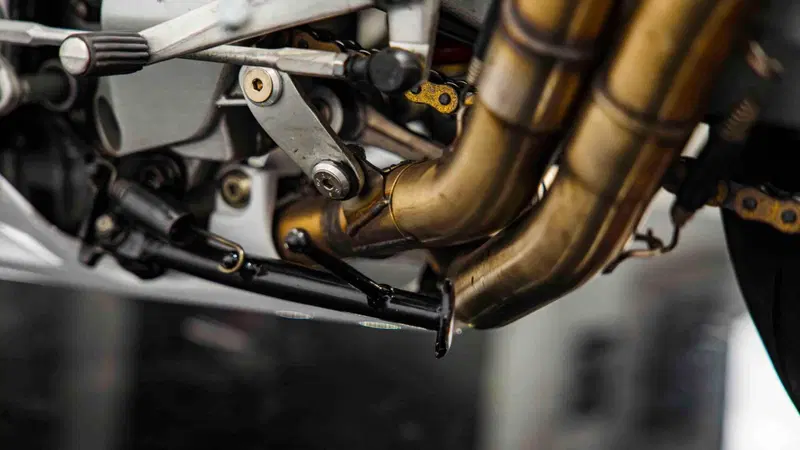 Honda RVF 750 R RC45  (18)