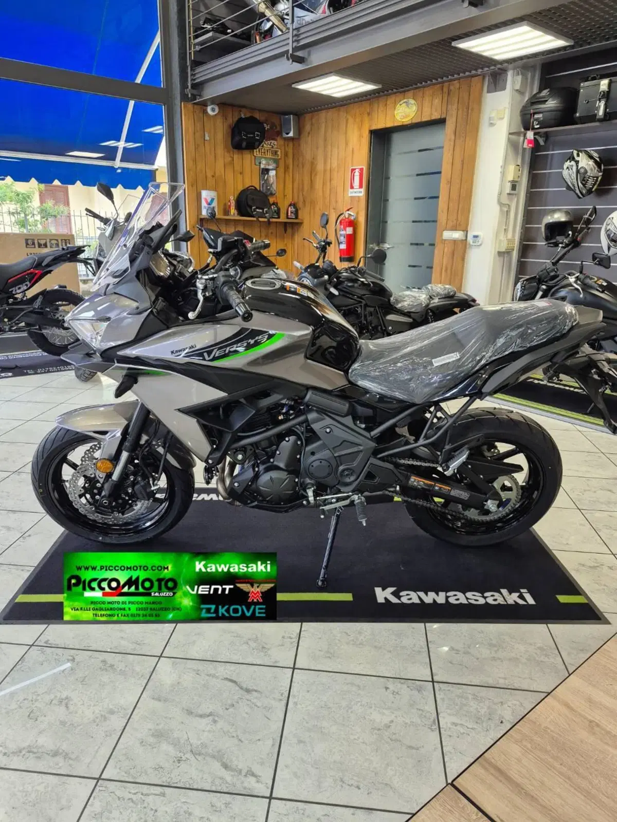Kawasaki Versys 650 (2025 - 26) (4)