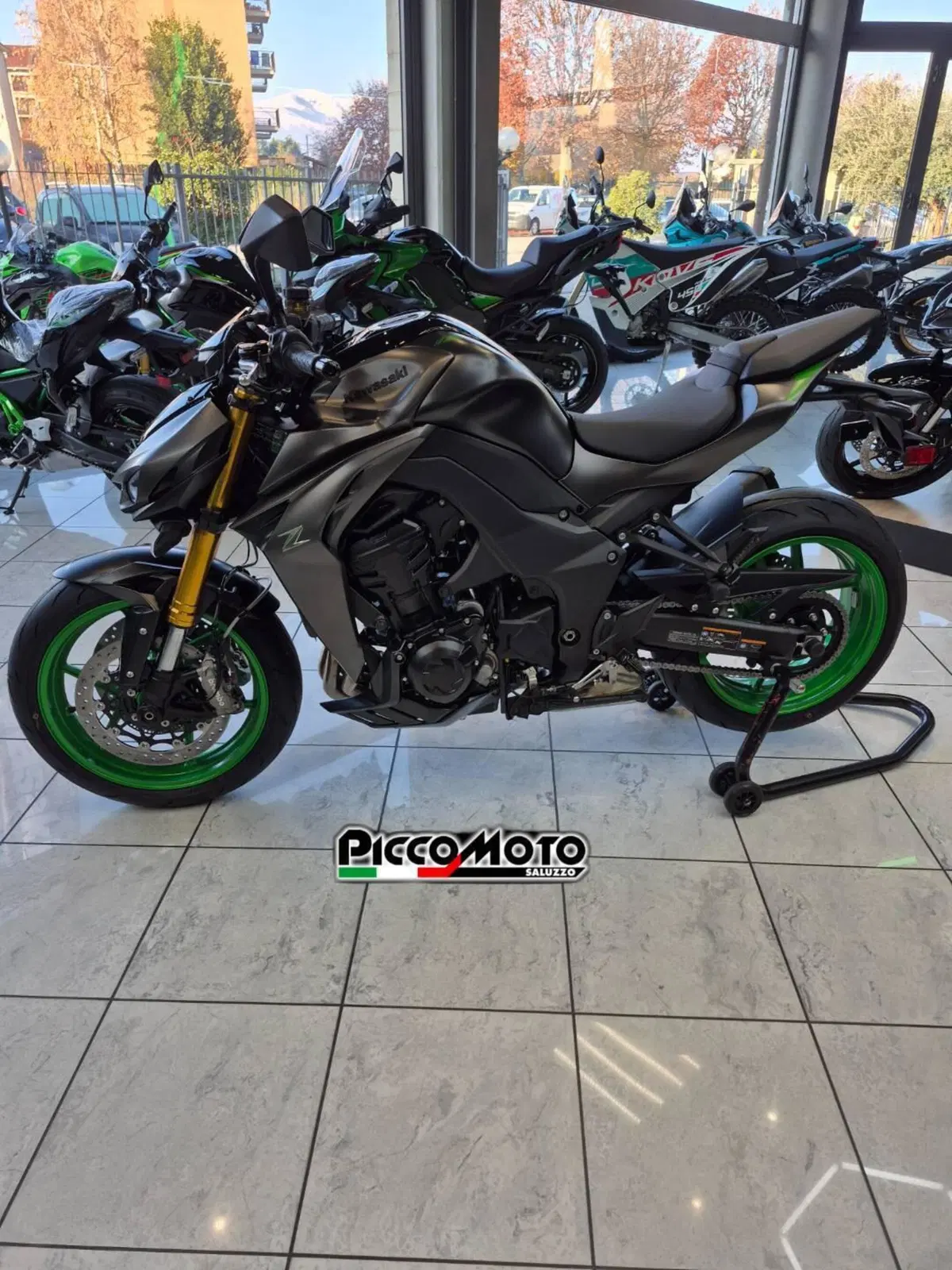 Kawasaki Z 1100 SE (2026) (2)
