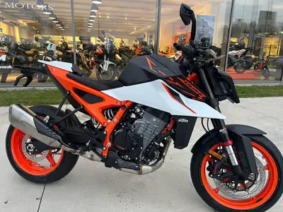 KTM 990 Duke R (2026) nuova