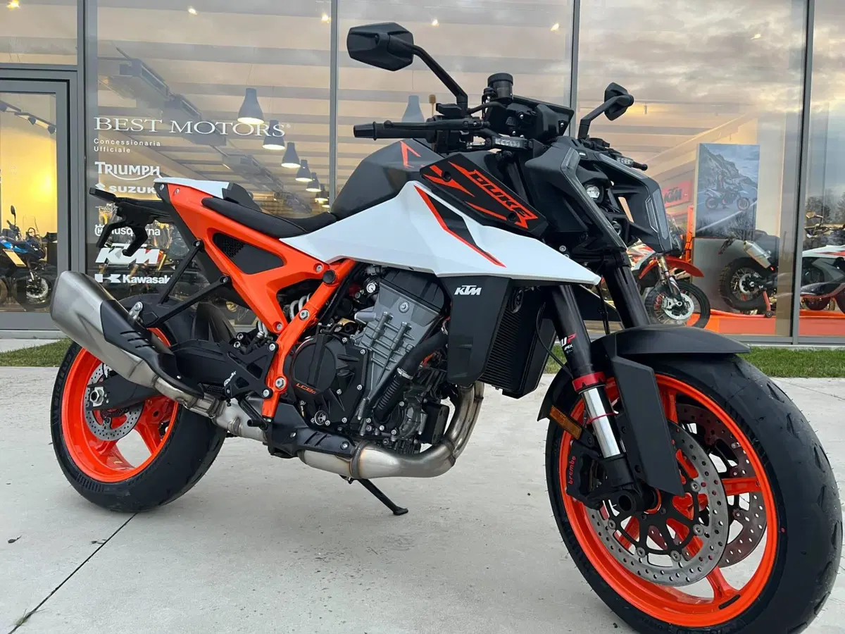 KTM 990 Duke R (2026) (9)