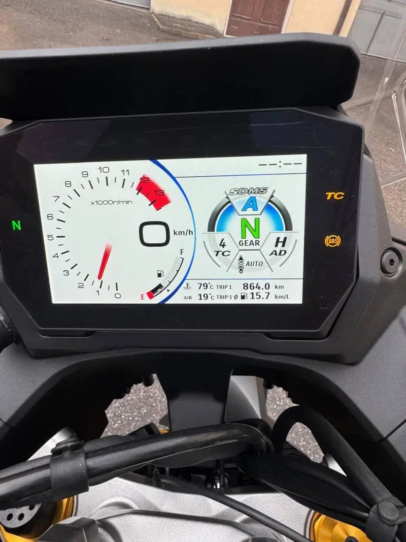 Suzuki GSX-S1000GX (2024 - 26) (8)